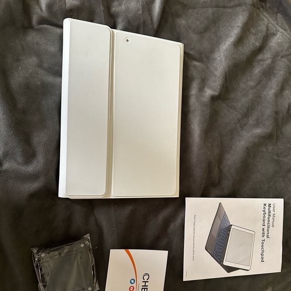 Chesona wireless Keyboard (Bluetooth) for iPad - Picture 4 of 6